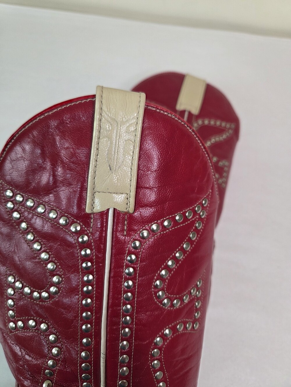 Frye VTG Red Leather Studded Cowboy Boots Beige Trim Silver Studs Western Sz 6.5 - Picture 13 of 16